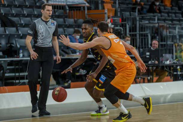 我可以帮你 我可以帮你