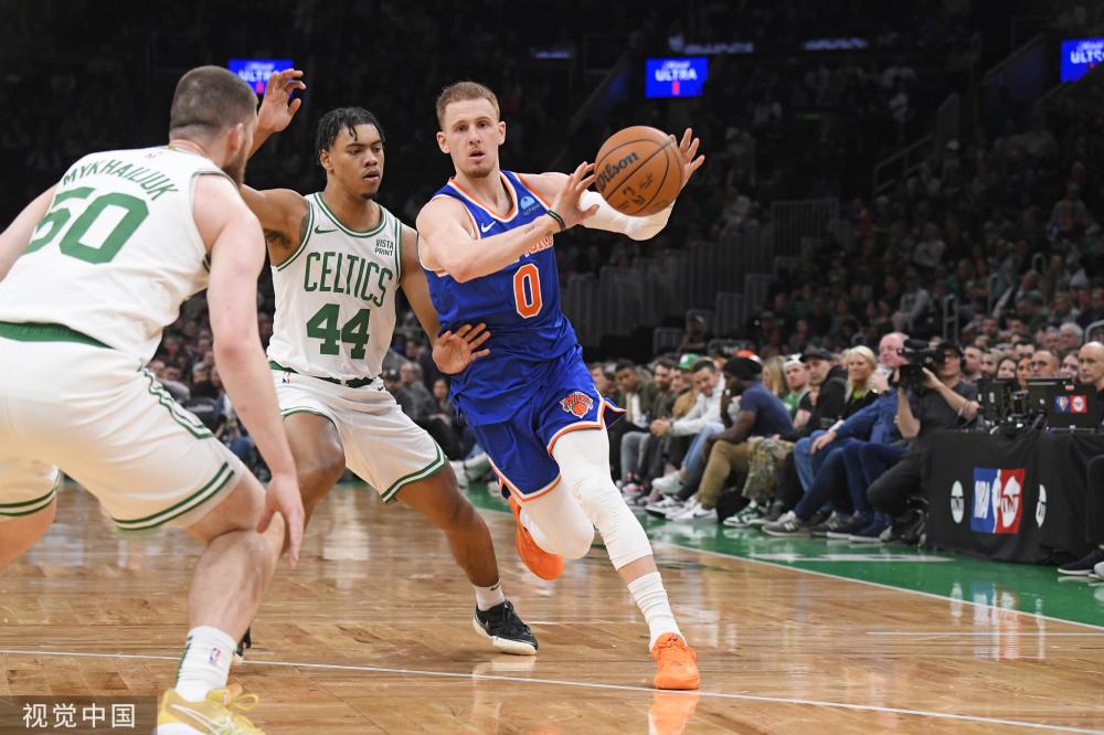 3年女足世 3年女足世