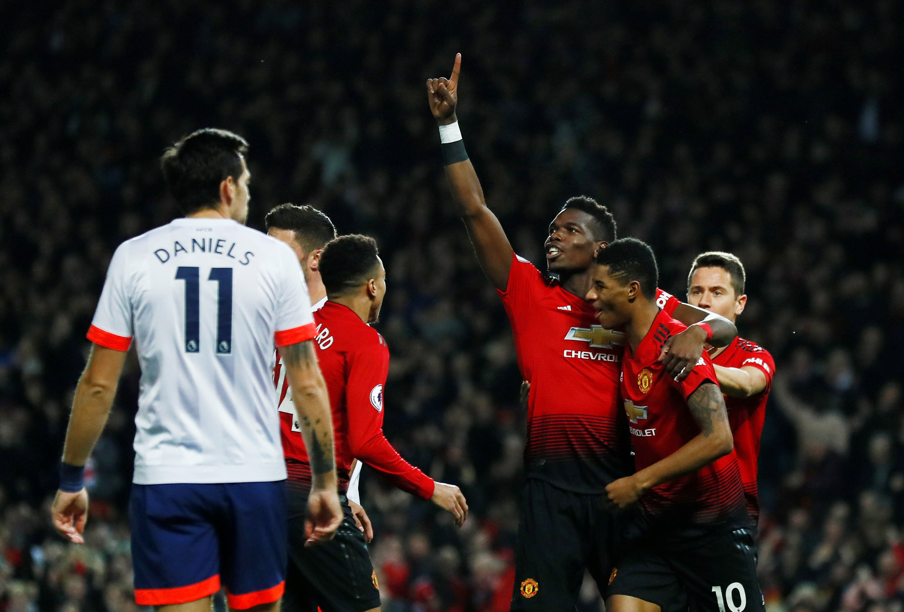 一路过关斩 一路过关斩