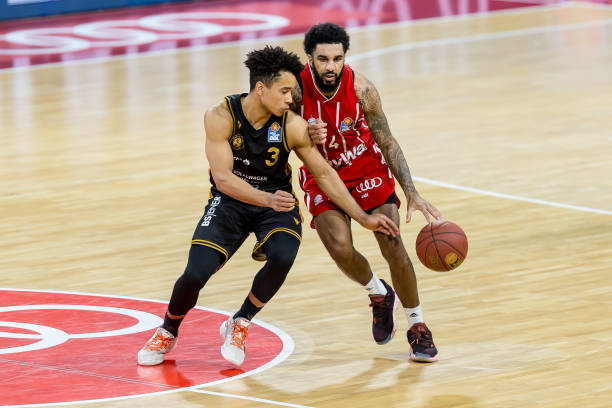 续高光表现 续高光表现