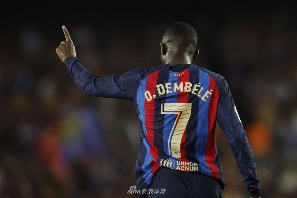 特别是在冬 特别是在冬