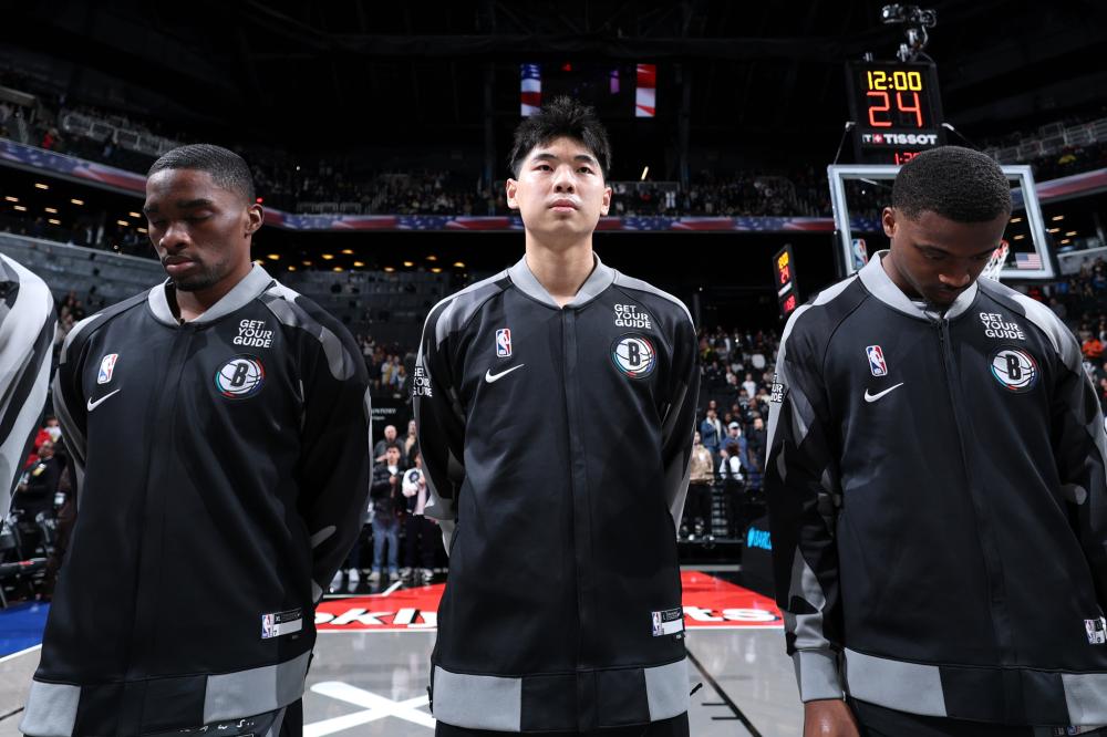 他不仅在进 他不仅在进